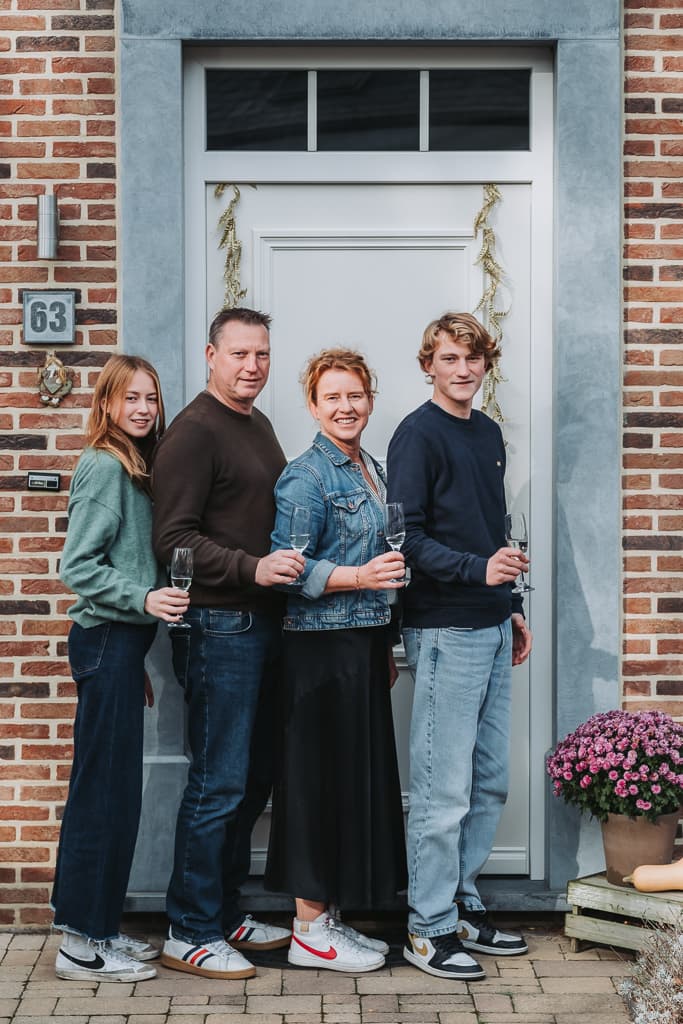 Deurkiekje
